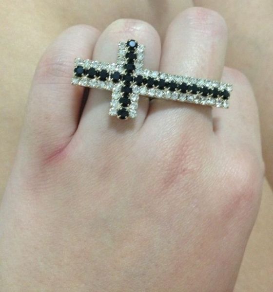 Anel Duplo Crucifíxo